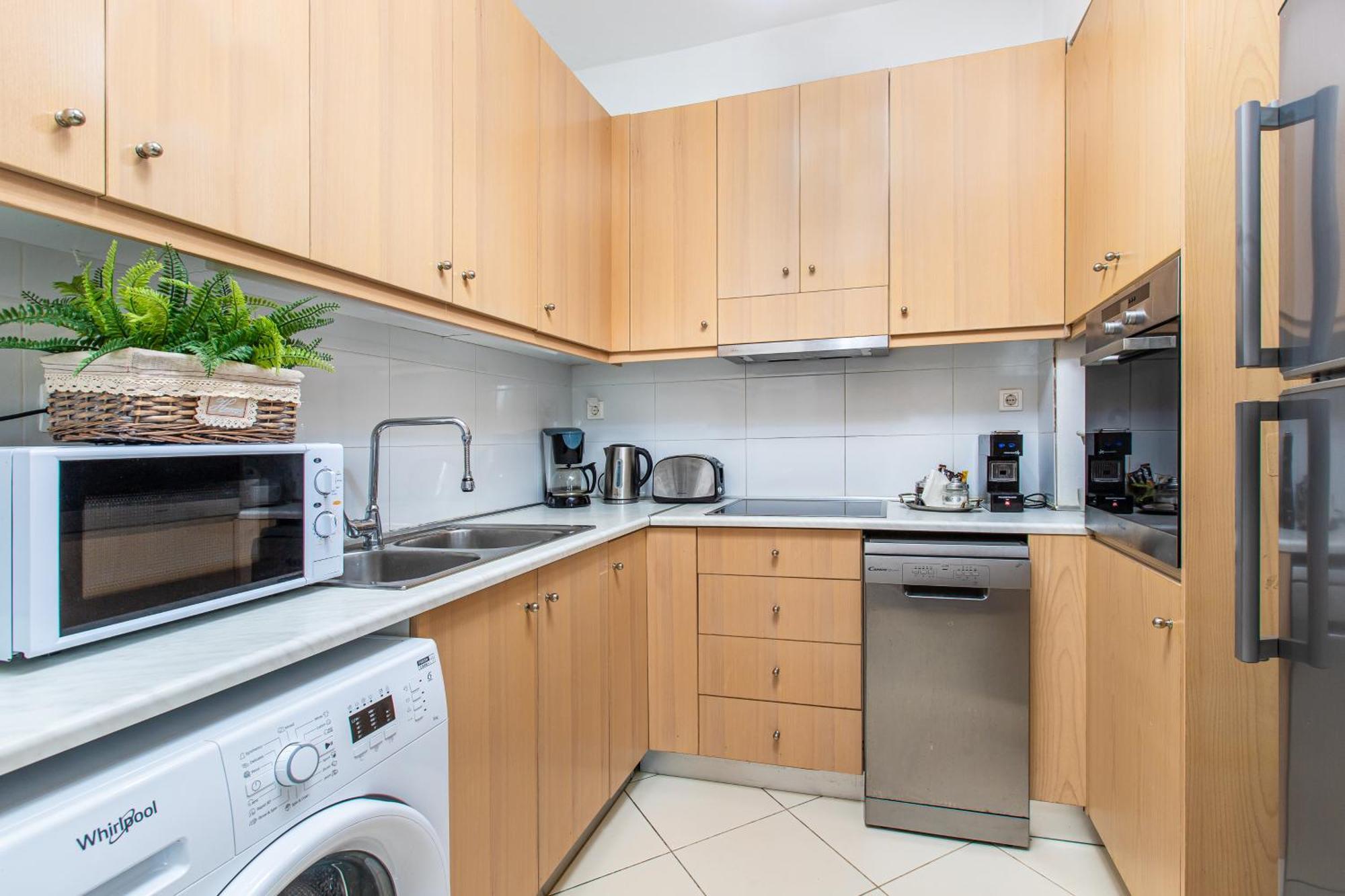 Dimitra Apartment With Private Pool And Sea View -The Ground Floor Of A Two Storey Building Daratsos Екстериор снимка