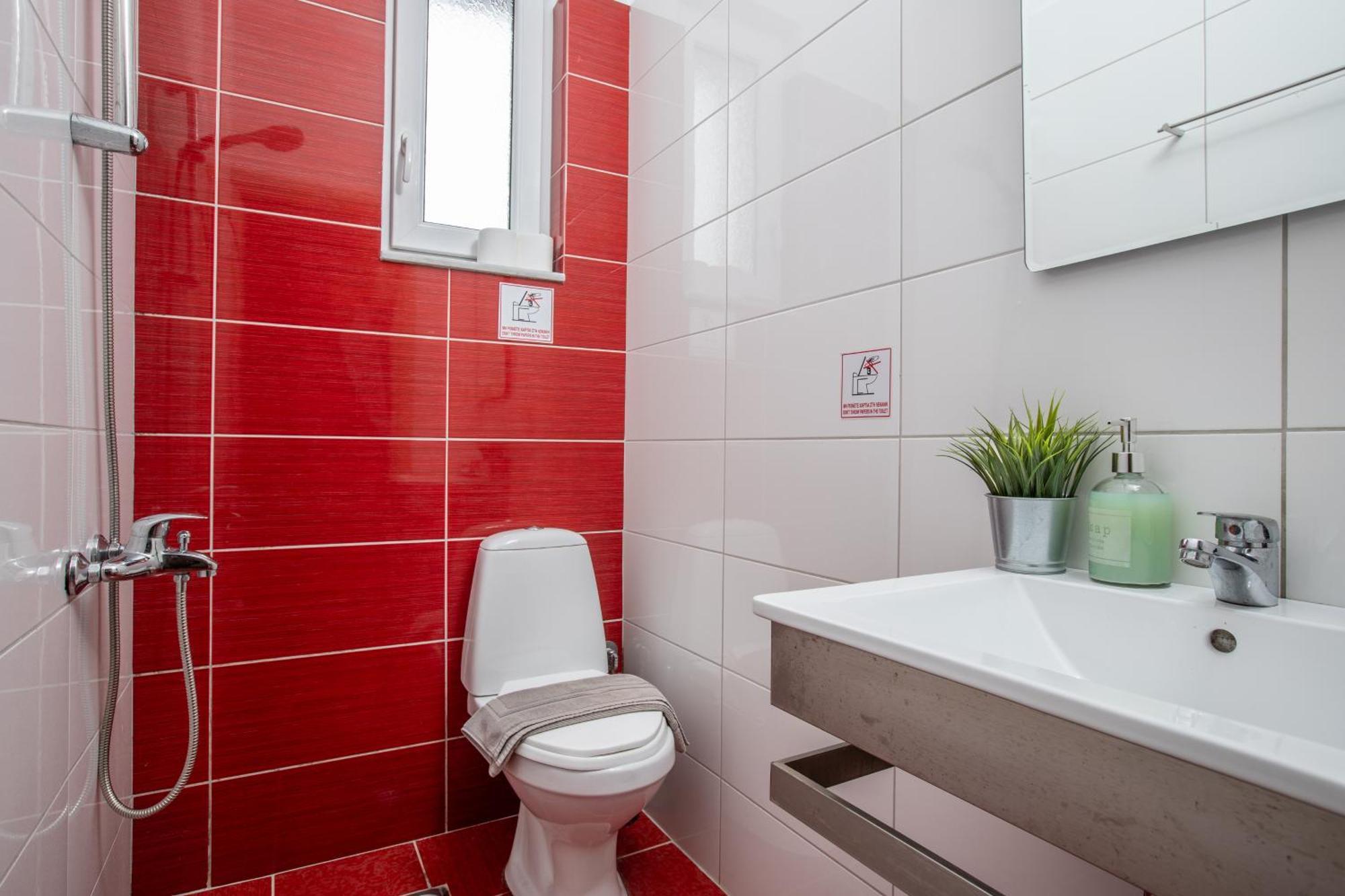 Dimitra Apartment With Private Pool And Sea View -The Ground Floor Of A Two Storey Building Daratsos Екстериор снимка