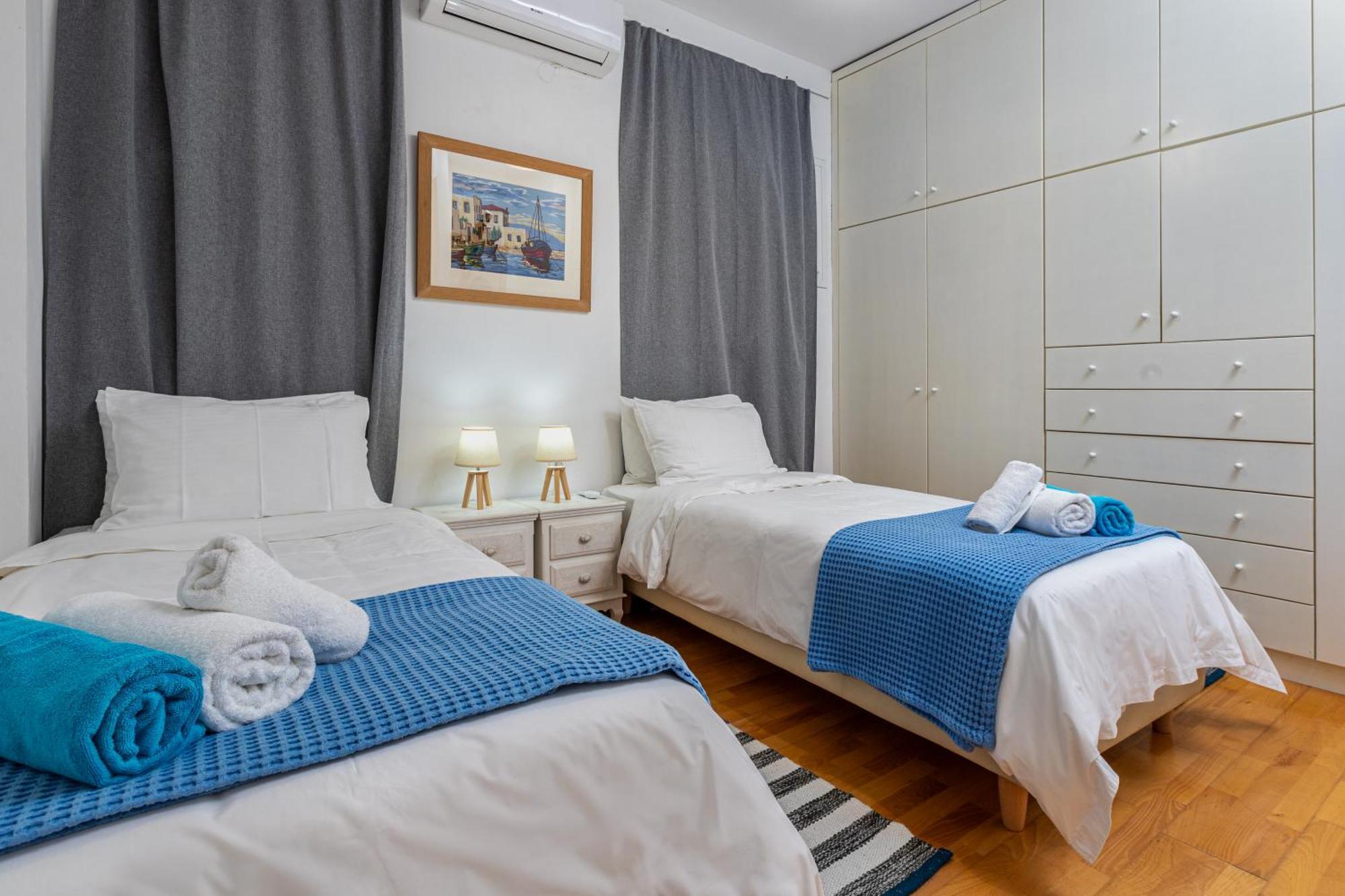 Dimitra Apartment With Private Pool And Sea View -The Ground Floor Of A Two Storey Building Daratsos Екстериор снимка